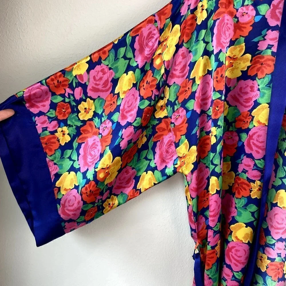 Victoria's Secret Gold Label Vintage Floral Robe OS